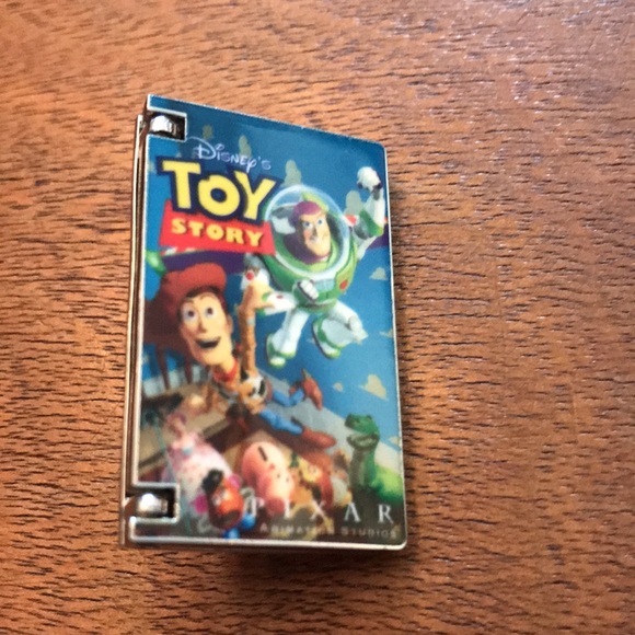 Disney Toy Story Set of 2 pins. In box with UPC code. Limited Edition. - Picture 14 of 16